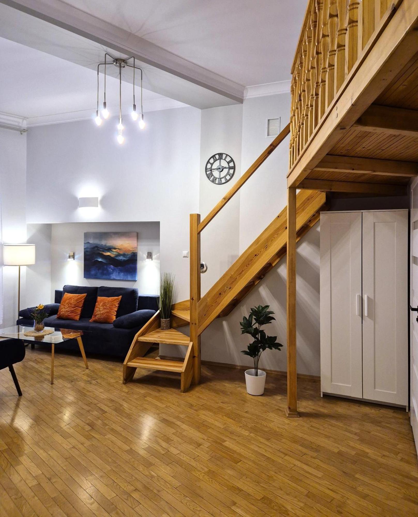 Ariadna - Pantheon Apartments Krakau Buitenkant foto