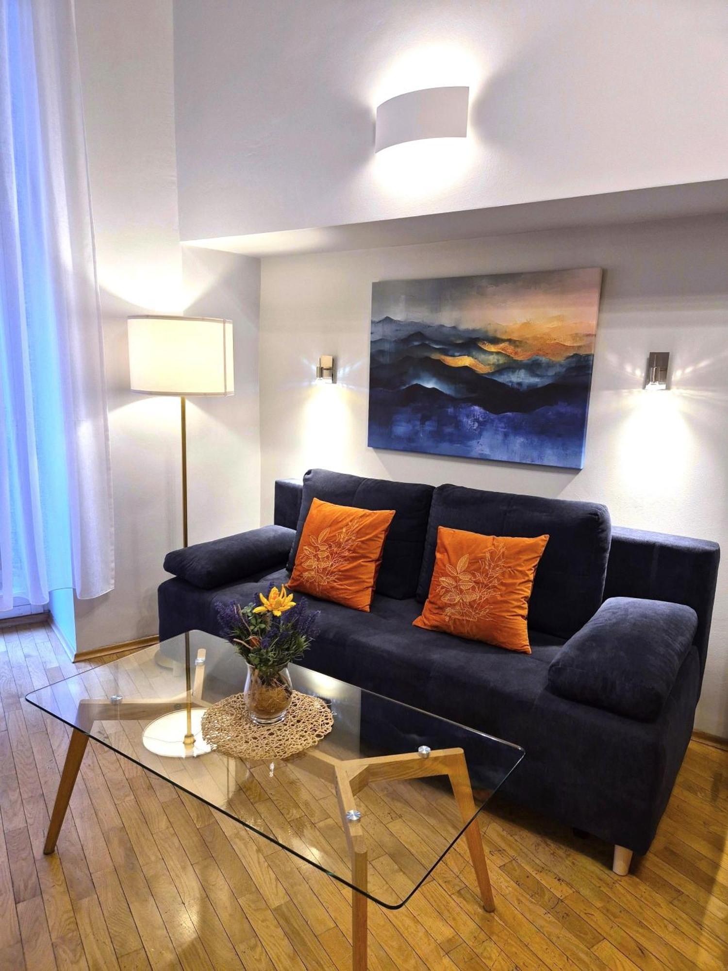 Ariadna - Pantheon Apartments Krakau Buitenkant foto